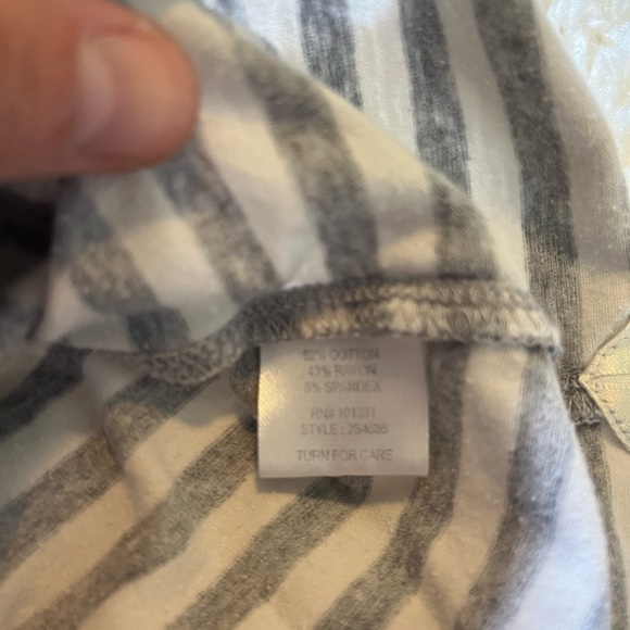 CHARLOTTE RUSSE shorts - Picture 4 of 6